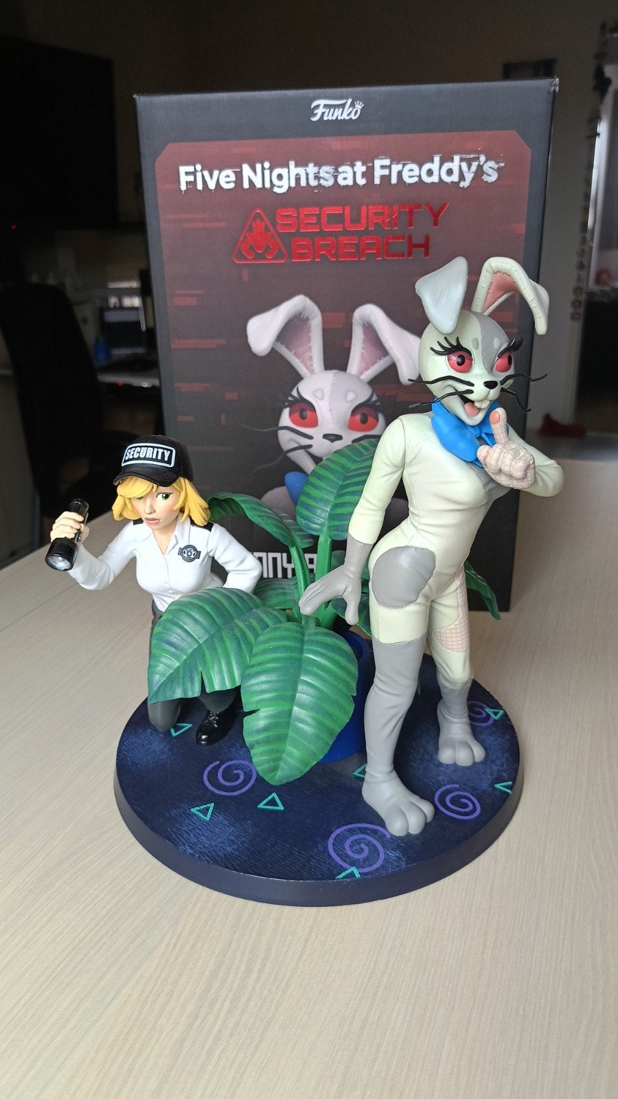 Funko 12" statue Five Nights at Freddy's Vanny & Vanessa, Ophalen, Zo goed als nieuw