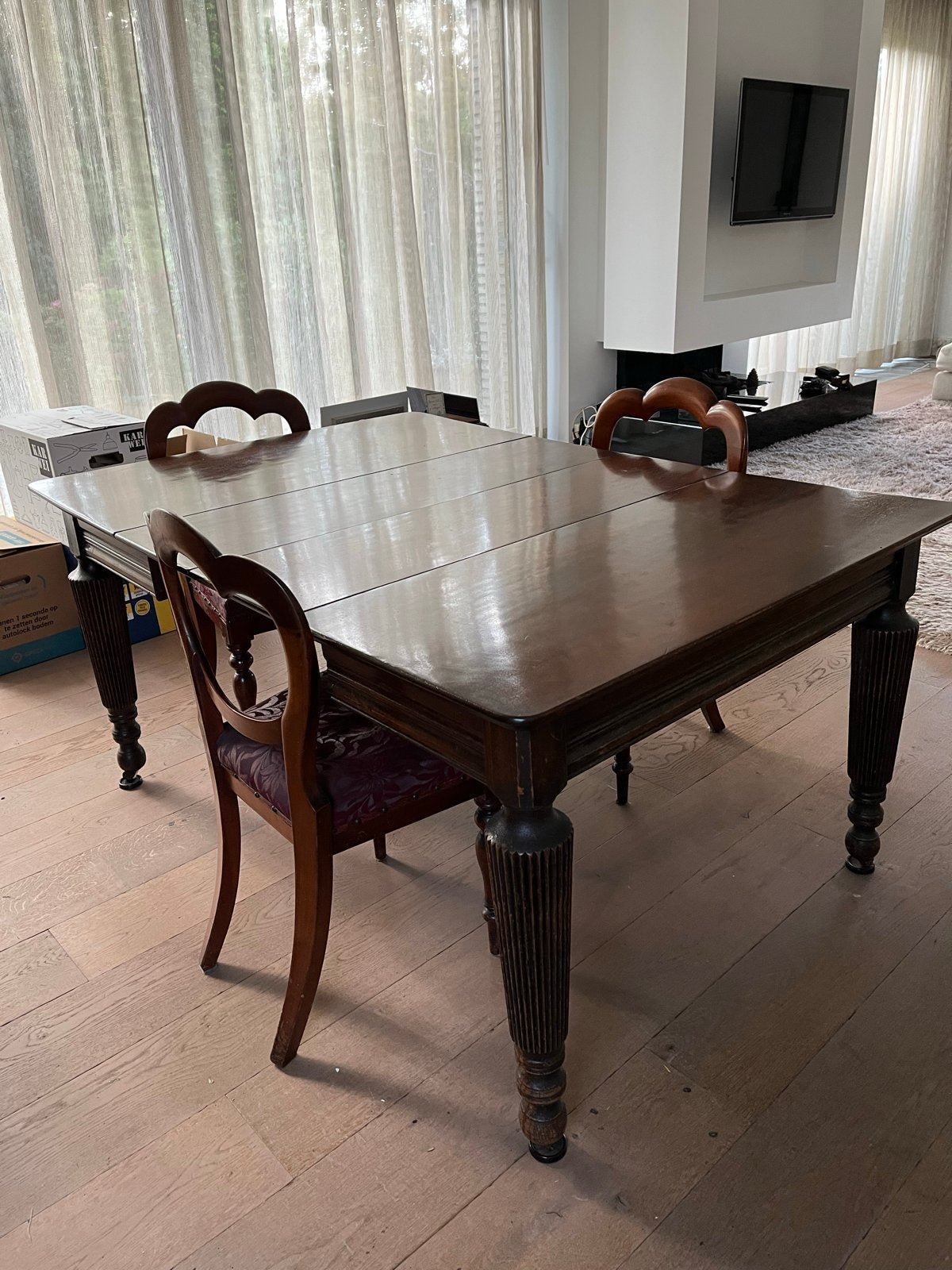 Antieke Mahonie Eetkamertafel met 4 Stoelen Uitschuifbaar, Antiek en Kunst, Antiek | Meubels | Tafels, Ophalen