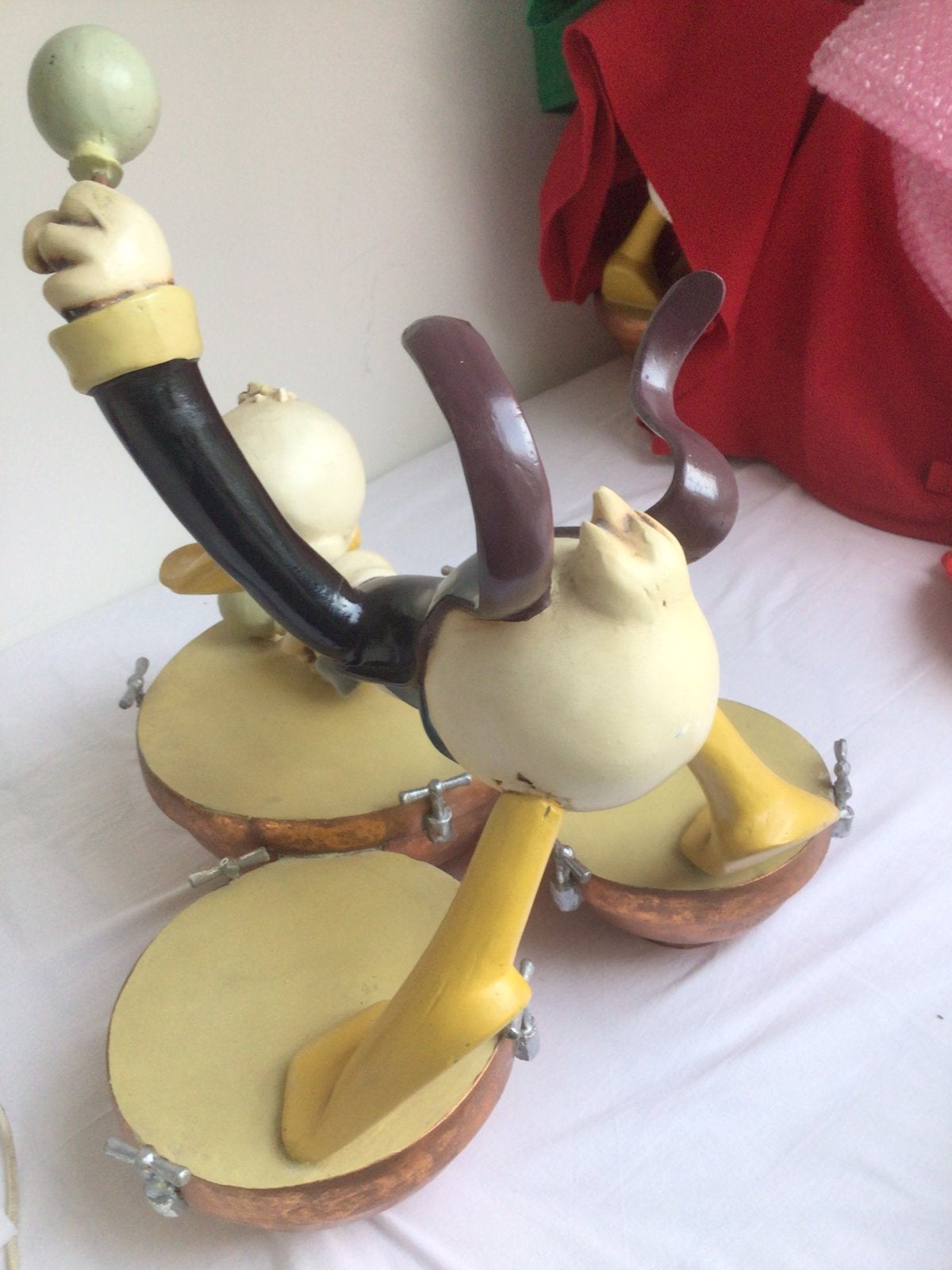 Donald Duck,DRUMS,,, Ophalen of Verzenden, Donald Duck, Zo goed als nieuw, Beeldje of Figuurtje