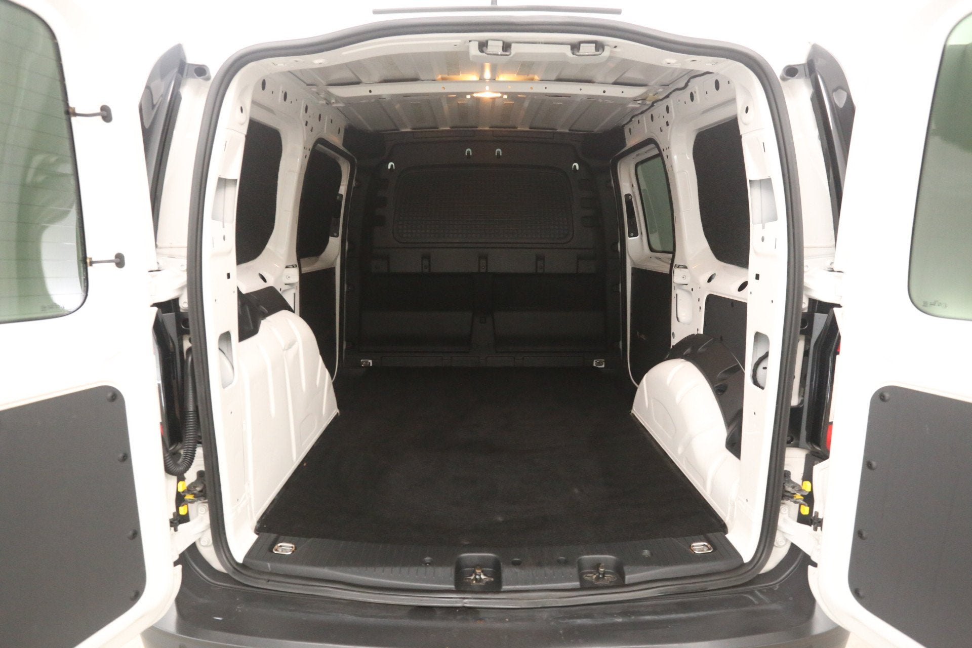 Volkswagen Caddy 2.0 TDI 102PK | Airco | 2xSchuifdeur | Park, Auto's, Bestelauto's, Voorwielaandrijving, Stof, Gebruikt, Euro 6