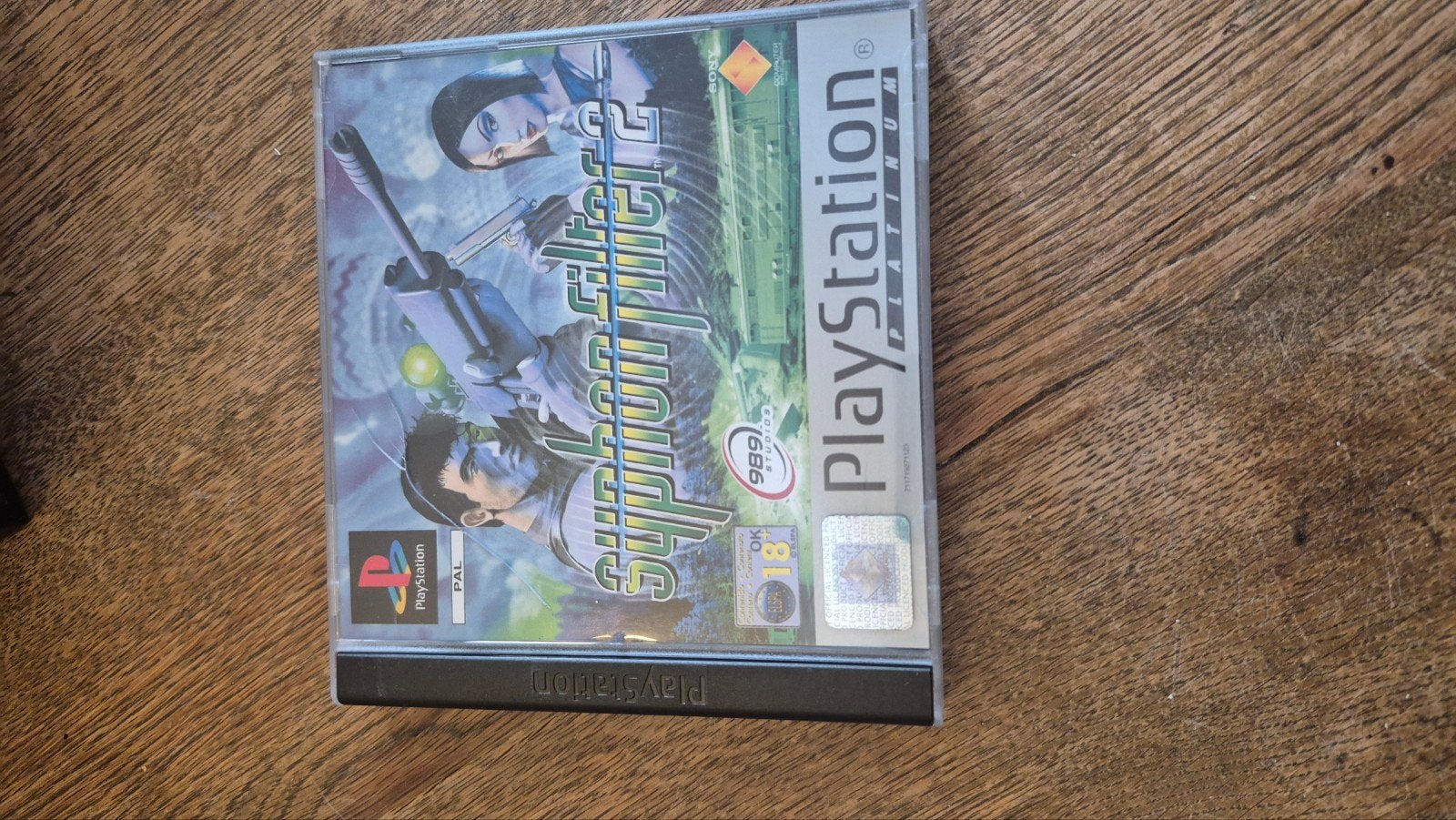 Syphon Filter 2 - PlayStation 1 (PS1) - Platinum Editie, Shooter, 1 speler, Ophalen of Verzenden, Zo goed als nieuw