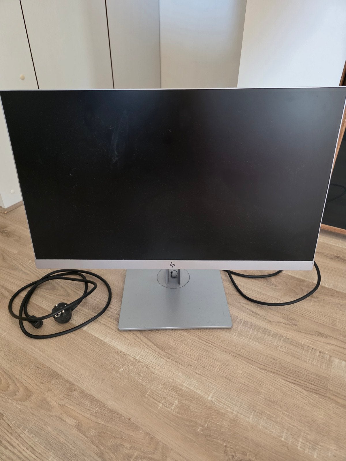 HP E223 Monitor met HDMI en voedingskabel, Computers en Software, Monitoren, Ophalen, IPS, Full HD, Zo goed als nieuw