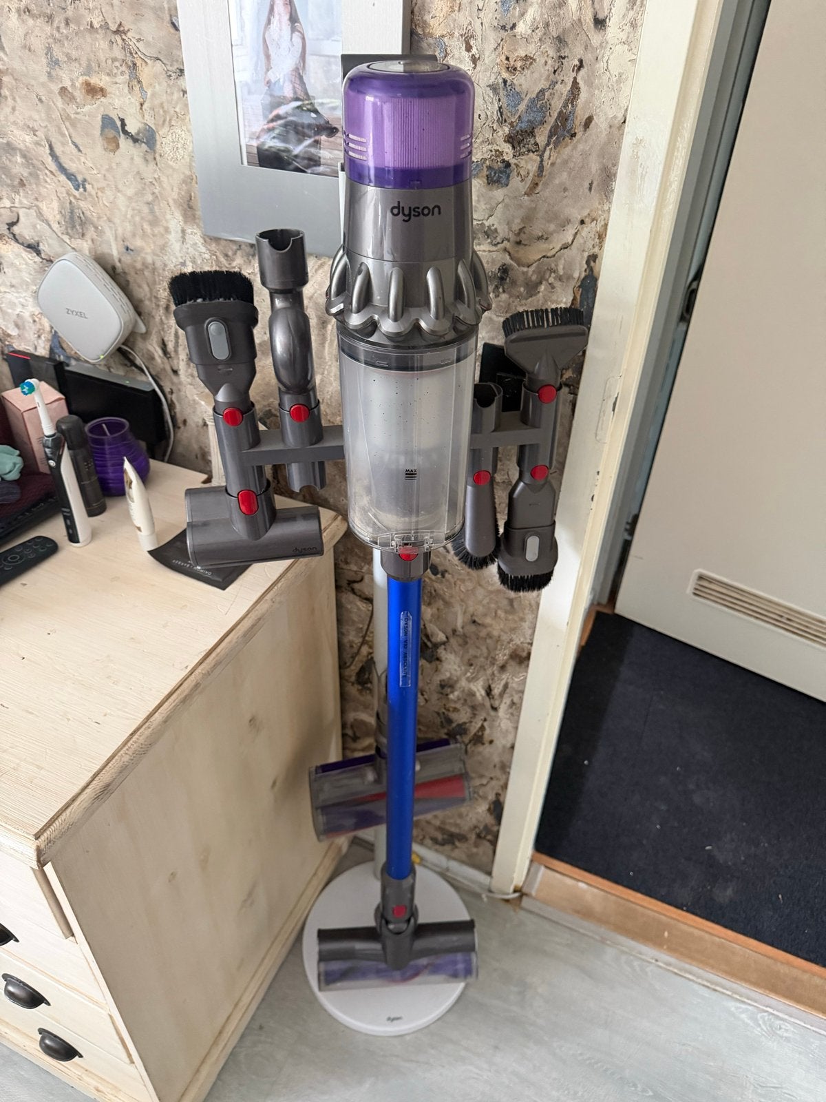 Dyson V11 Absolute steelstofzuiger met accessoires, Draadloos, Ophalen of Verzenden, Zo goed als nieuw, Dyson