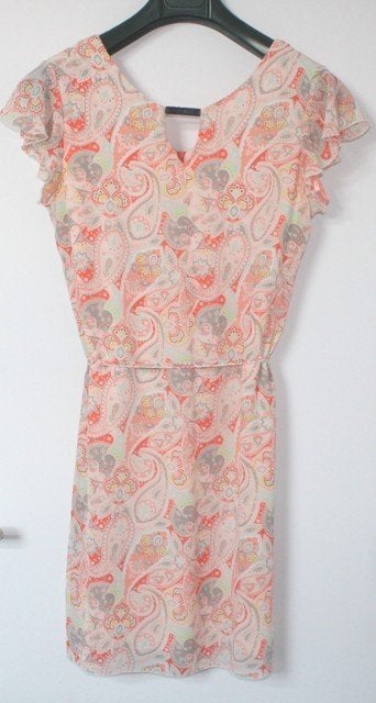 Licht, pastelkleurig kleedje van Lola & Liza - maat 38, Maat 38/40 (M), Oranje, Ophalen of Verzenden, Zo goed als nieuw