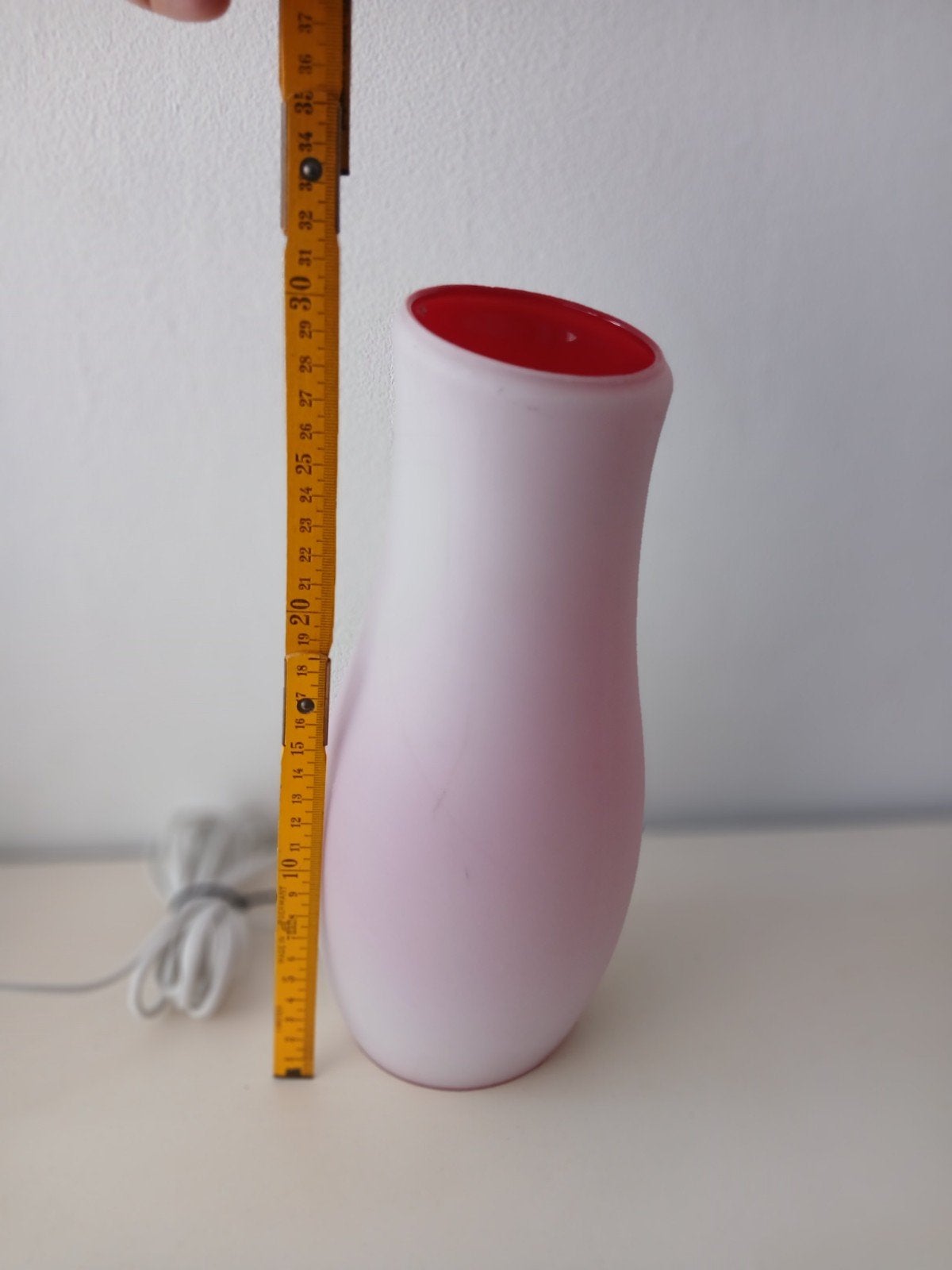 Ikea Mylonit Tafellamp - handgemaakte glas. Rood/Wit Glas, Huis en Inrichting, Ophalen of Verzenden