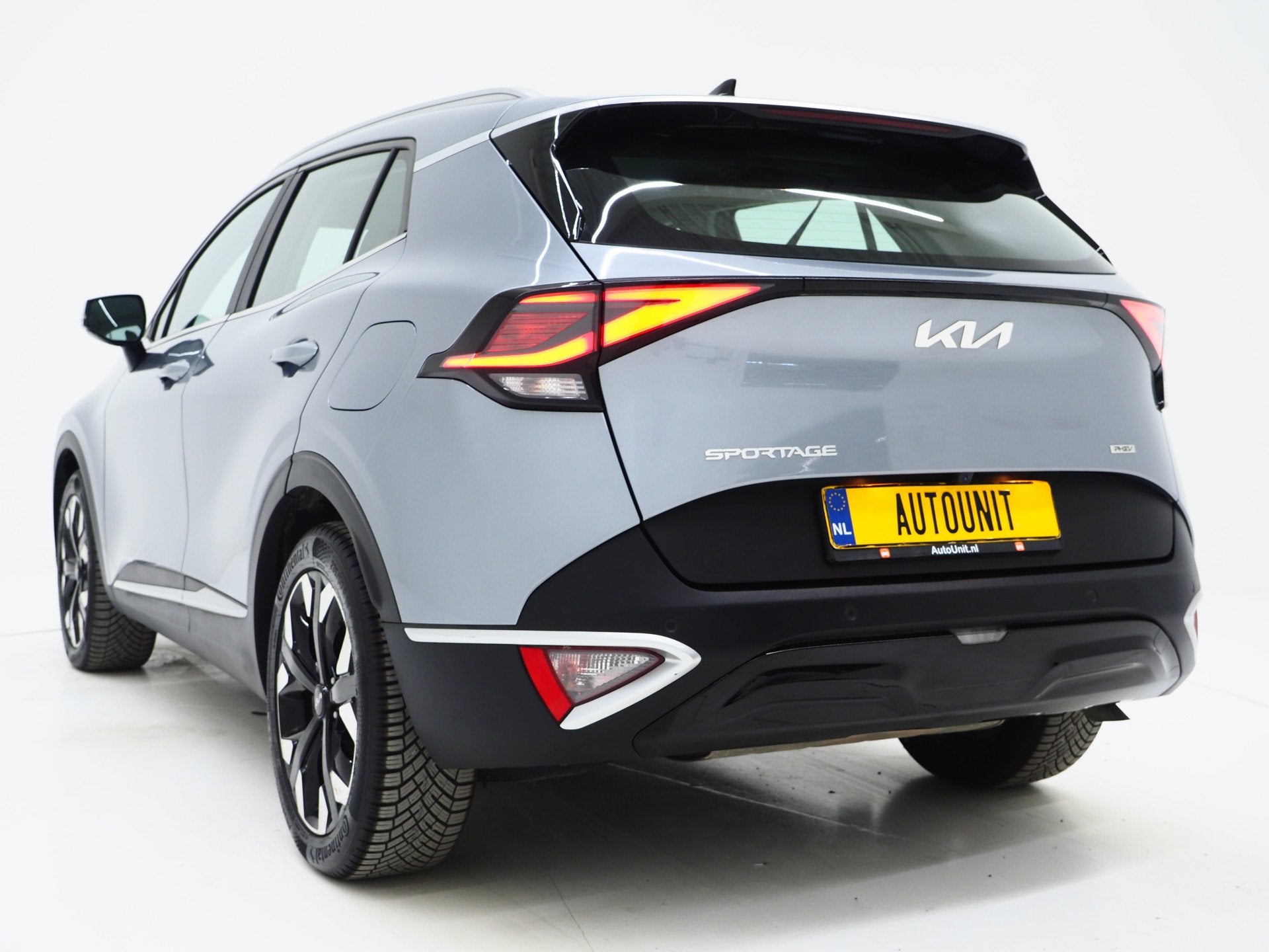 Kia Sportage 1.6 T-GDi Plug-in Hybrid AWD | Adaptive Cruise, Auto's, Automaat, Stof, Gebruikt, Zwart
