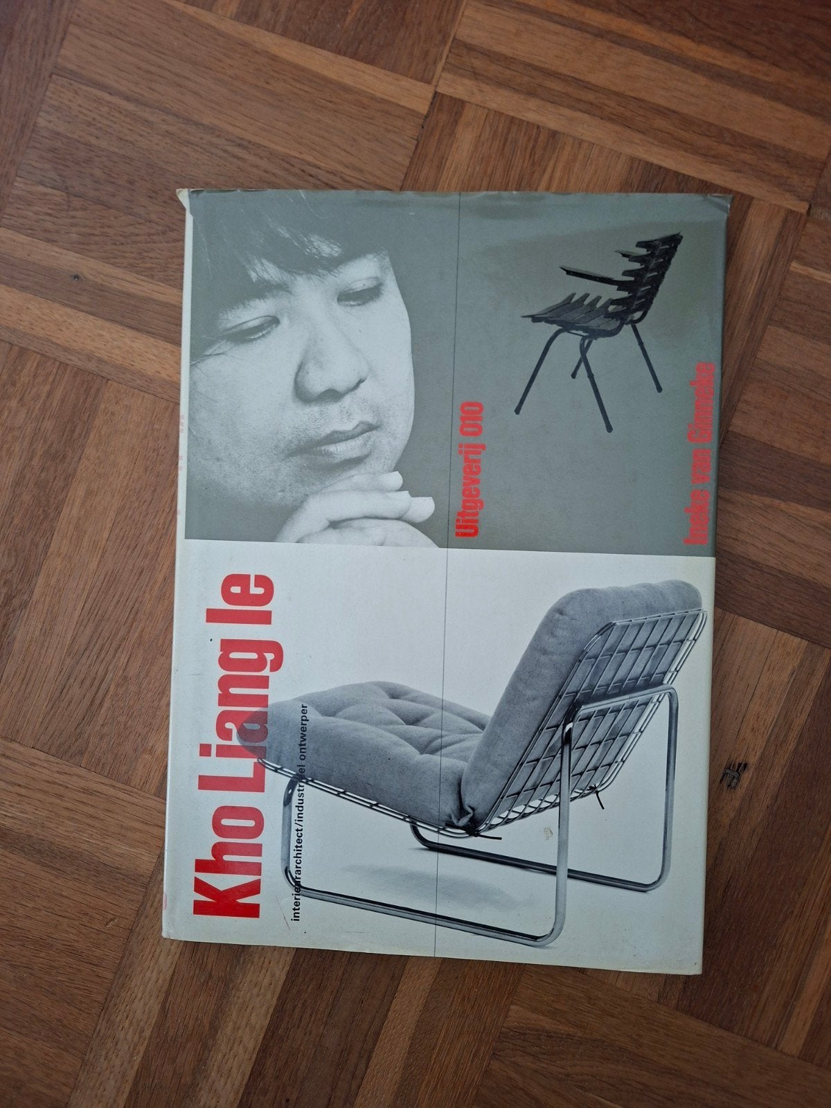 boek Kho Liang Artifort, Ophalen of Verzenden, Gelezen, Overige onderwerpen