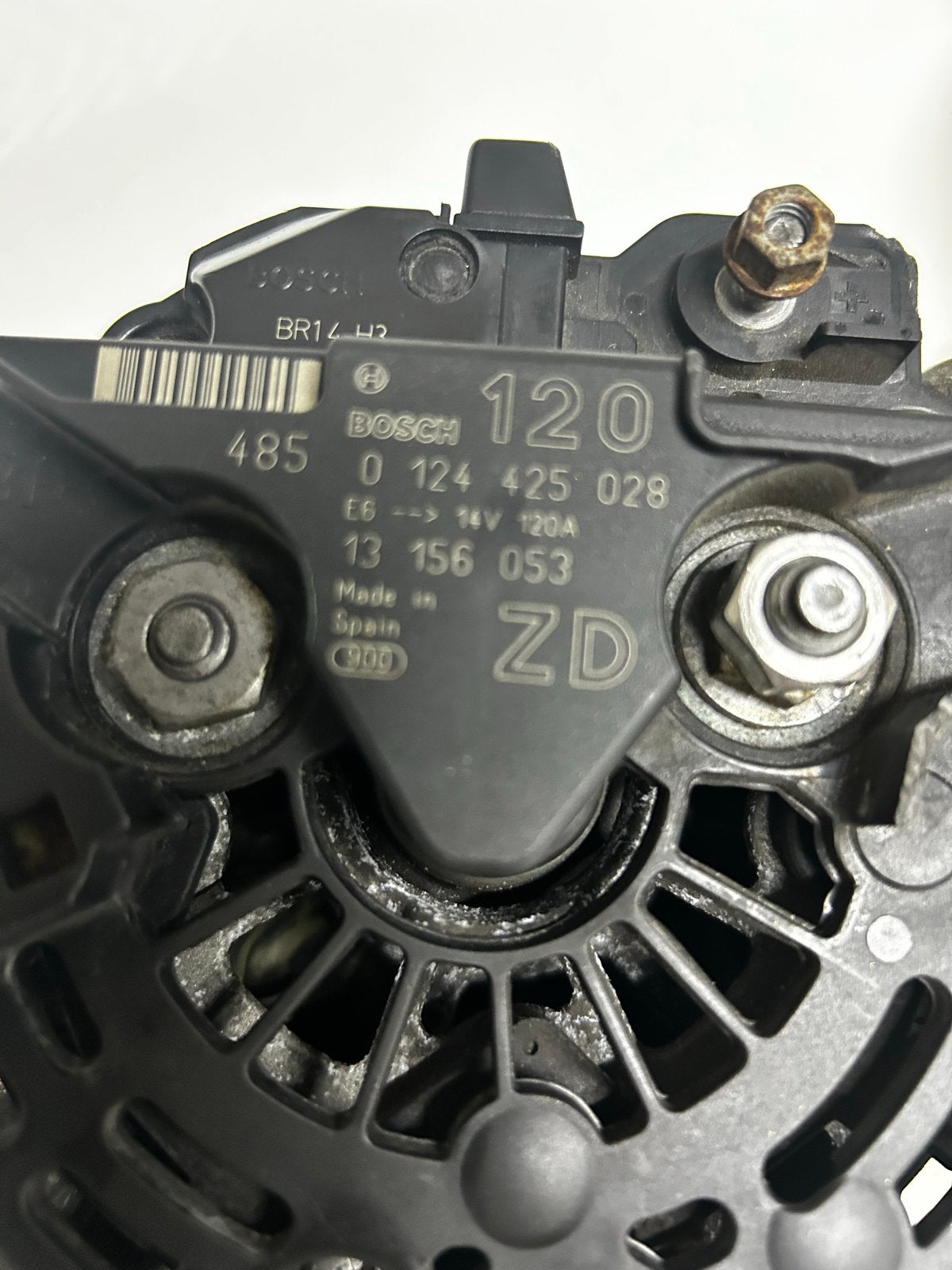 Opel Bosch Dynamo 0 124 425 028 - 120A, Auto-onderdelen, Ophalen of Verzenden, Gebruikt, Universele onderdelen