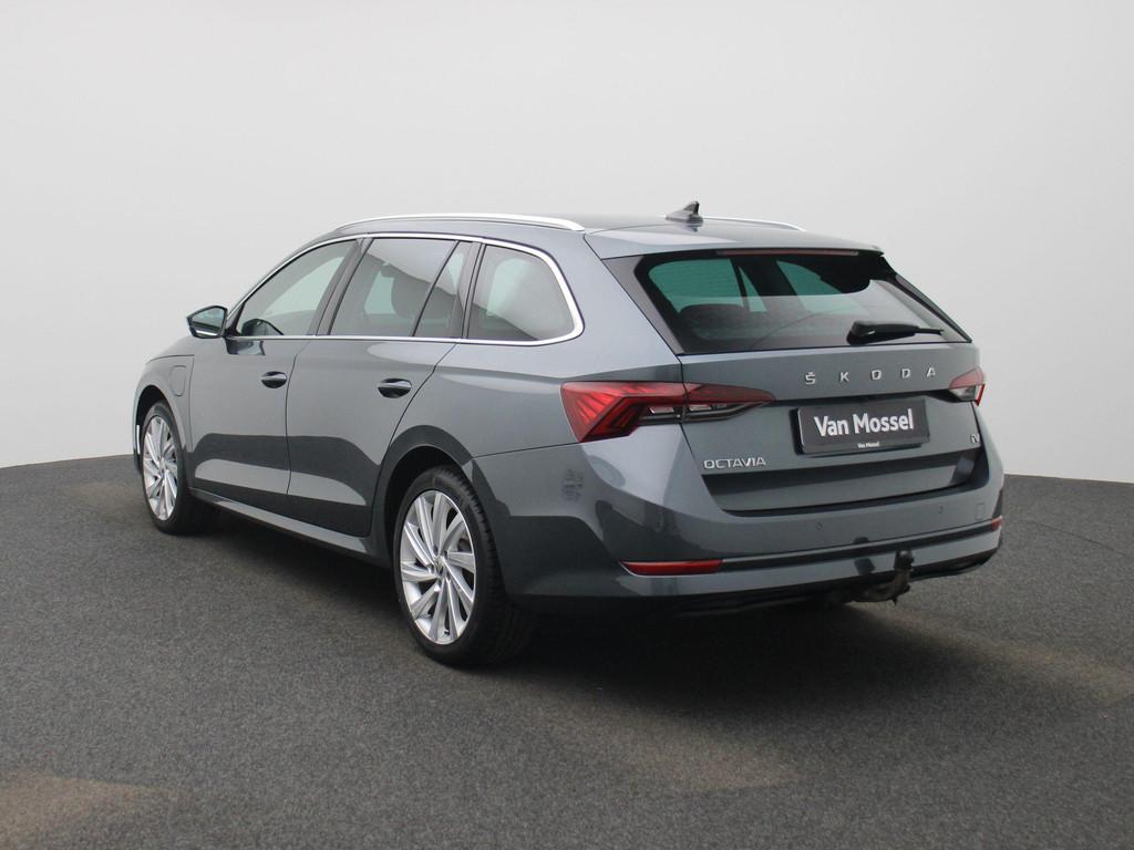 Skoda Octavia Combi 1.4 TSI iV PHEV Business Edition, Auto's, Skoda, Stof, Gebruikt, Euro 6, Plug-in hybride