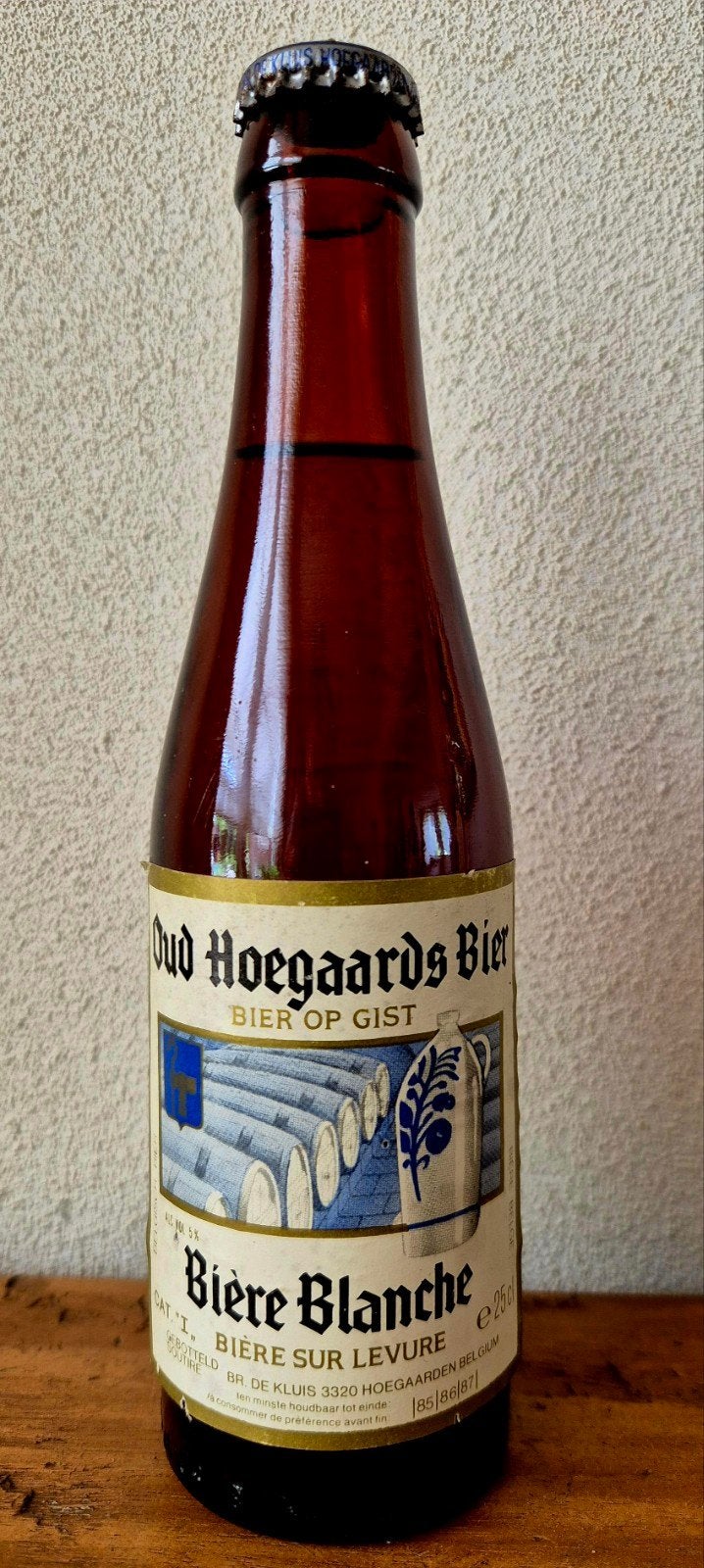 1985 fles Oud Hoegaard Bier Brouwerij De Kluis in Hoegaarden, Verzamelen, Ophalen of Verzenden, Zo goed als nieuw, Flesje(s), Overige merken