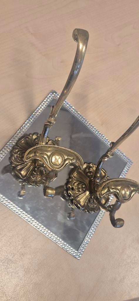 Set van 2 antieke messing wandhaken/kapstokhaken, Antiek en Kunst, Verzenden