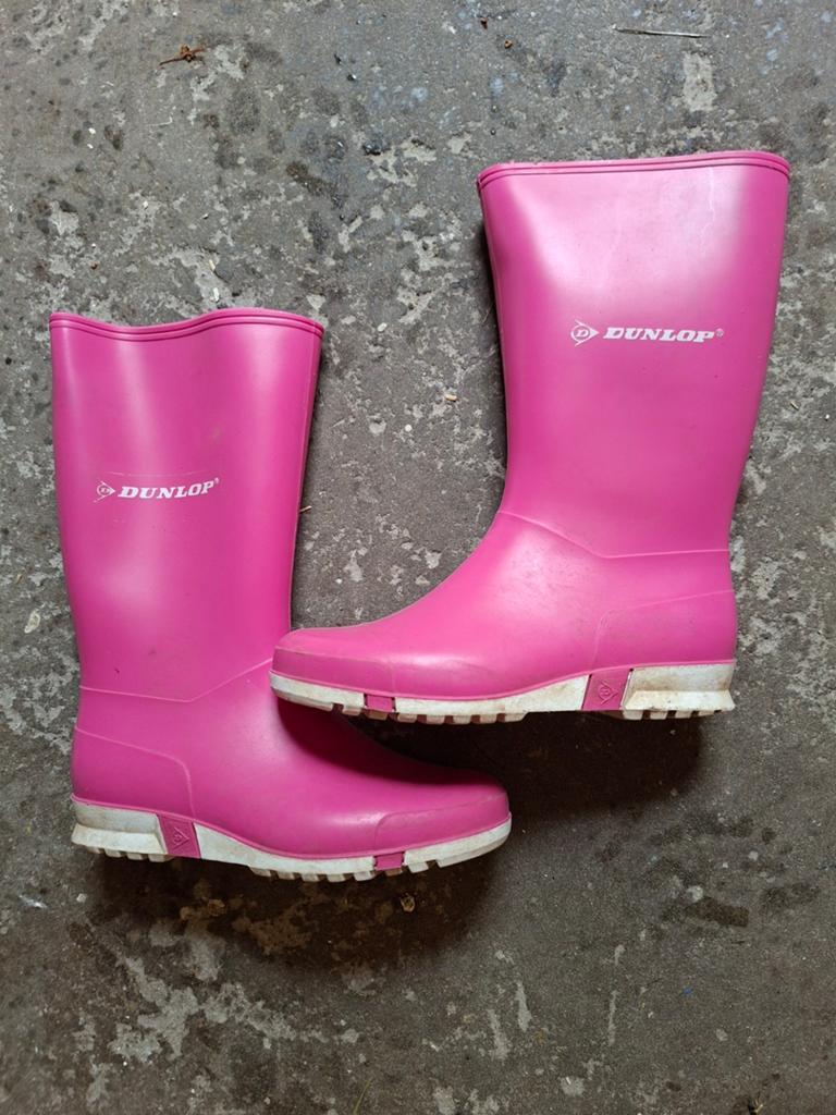 Roze Dunlop rubberlaarzen z.g.a.n. maat 35, Ophalen of Verzenden, Zo goed als nieuw, Meisje, Laarzen