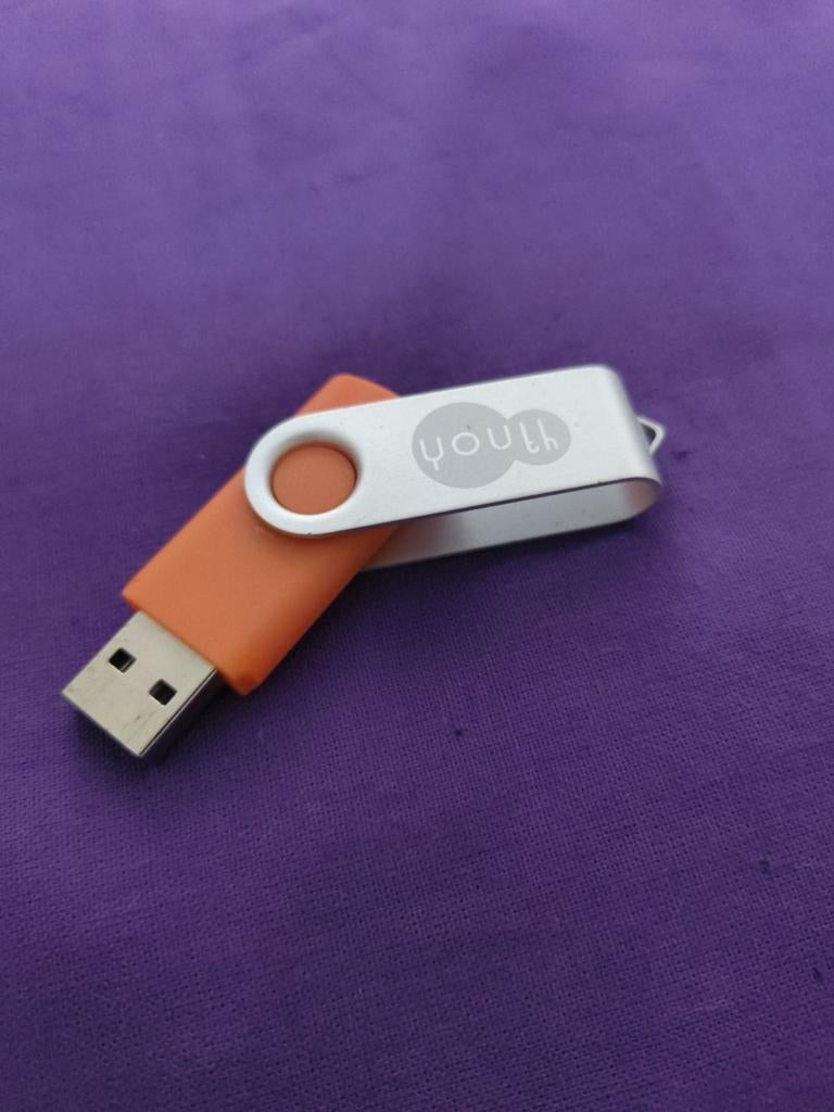 USB Stick 1 GB - Handig voor kleine bestanden, Computers en Software, USB Sticks, Gebruikt, 1 GB of minder, Ophalen of Verzenden