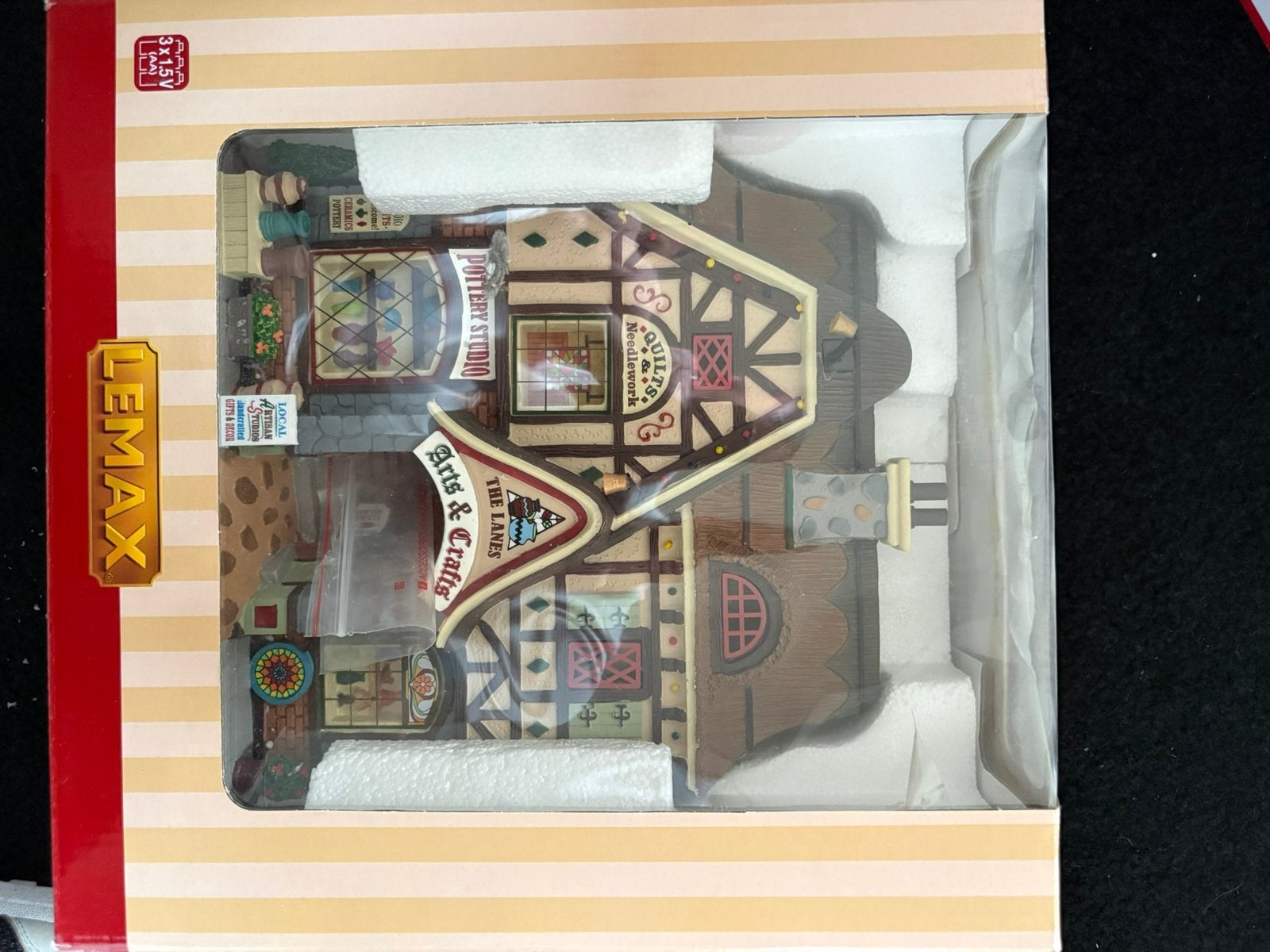 Lemax Facade The Lanes - Arts And Crafts - Retired, Diversen, Ophalen, Zo goed als nieuw