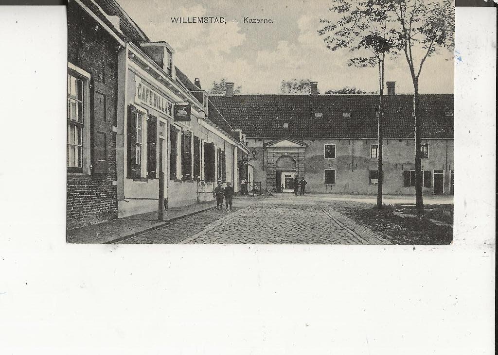 Willemstad Kazerne met Cafe-Billard, Ophalen of Verzenden, Voor 1920, Ongelopen, Noord-Brabant