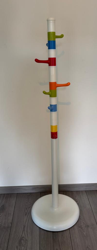 Kleurrijke kapstok ikea krokig kinderkamer, Huis en Inrichting, Woonaccessoires | Kapstokken, Kunststof, 100 tot 150 cm, Ophalen of Verzenden