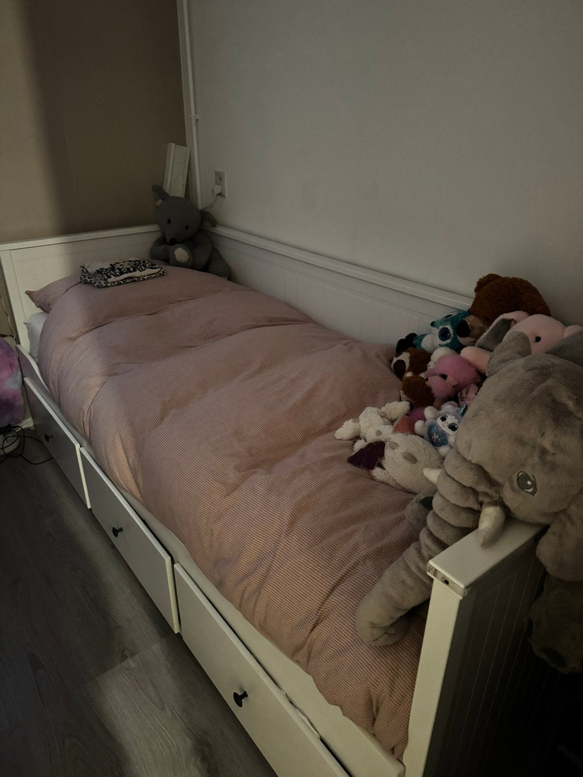 Hemnes bed wit 90x200, 90 cm, Eenpersoons, Wit, Ophalen of Verzenden