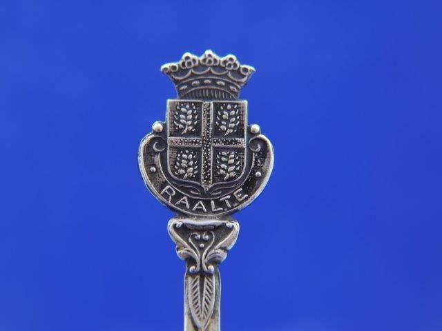 Lepeltje: Raalte, Verzenden