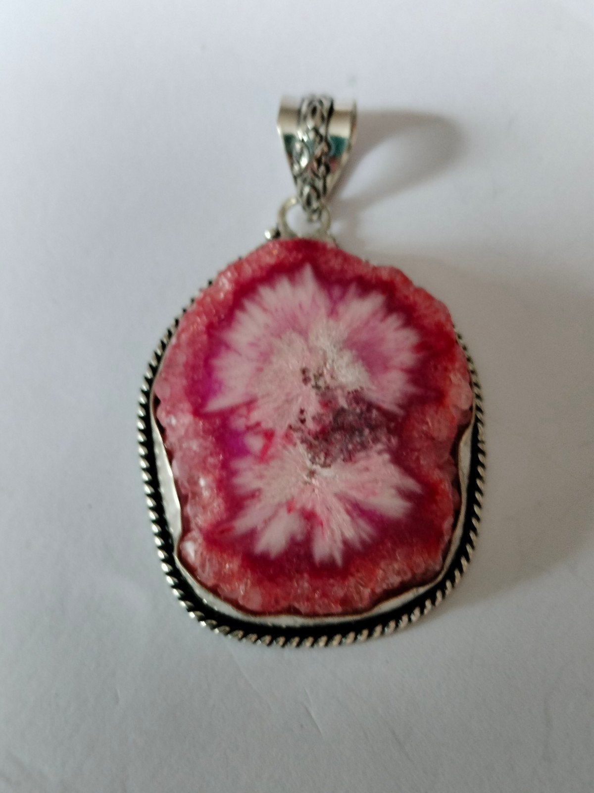 zilveren hanger met agaat, Overige voorstellingen, Verzenden, Nieuw, Roze