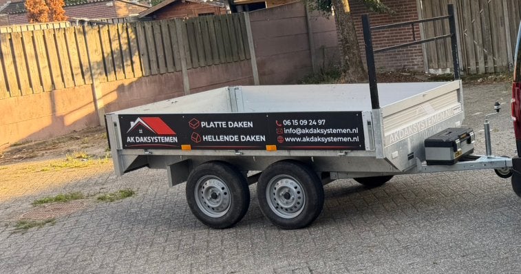 VDM Trailers Dubbelas plateau aanhangwagen 750KG, Ophalen, Info@aanhanger.nl, Zo goed als nieuw, Aanhanger
