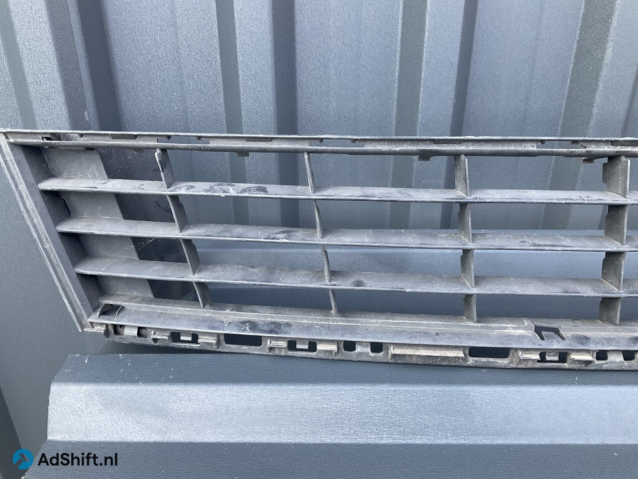 Bumper Grill Renault CLIO 3 08-2011 2005952C Onderrooster RE, Auto-onderdelen