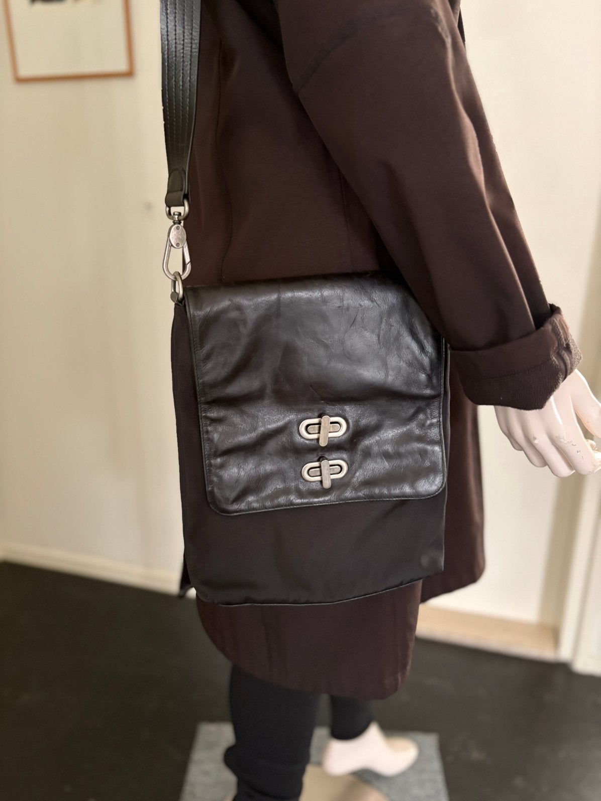 Sarah Pacini. Nieuwe ongebruikte schoudertas, Sieraden, Tassen en Uiterlijk, Tassen | Schoudertassen, Overige merken, Zwart, Nieuw