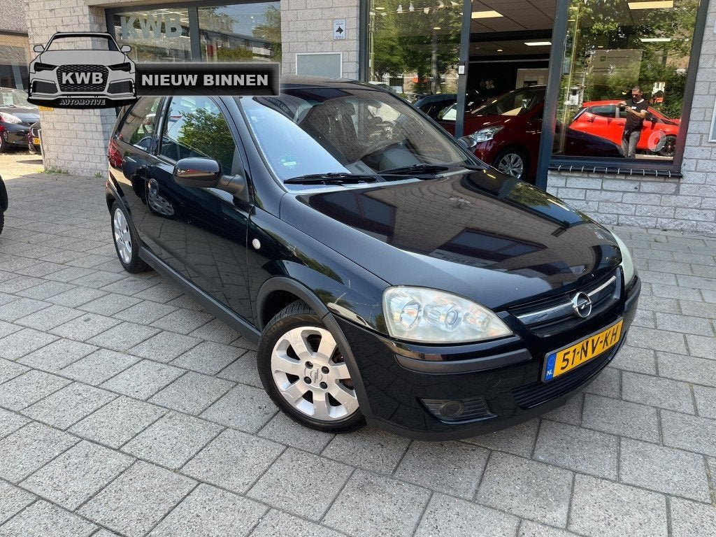 Opel Corsa 1.4-16V Sport Airco Nieuwe apk Distri VV, 450 kg, Gebruikt, 31 €/maand, 4 cilinders