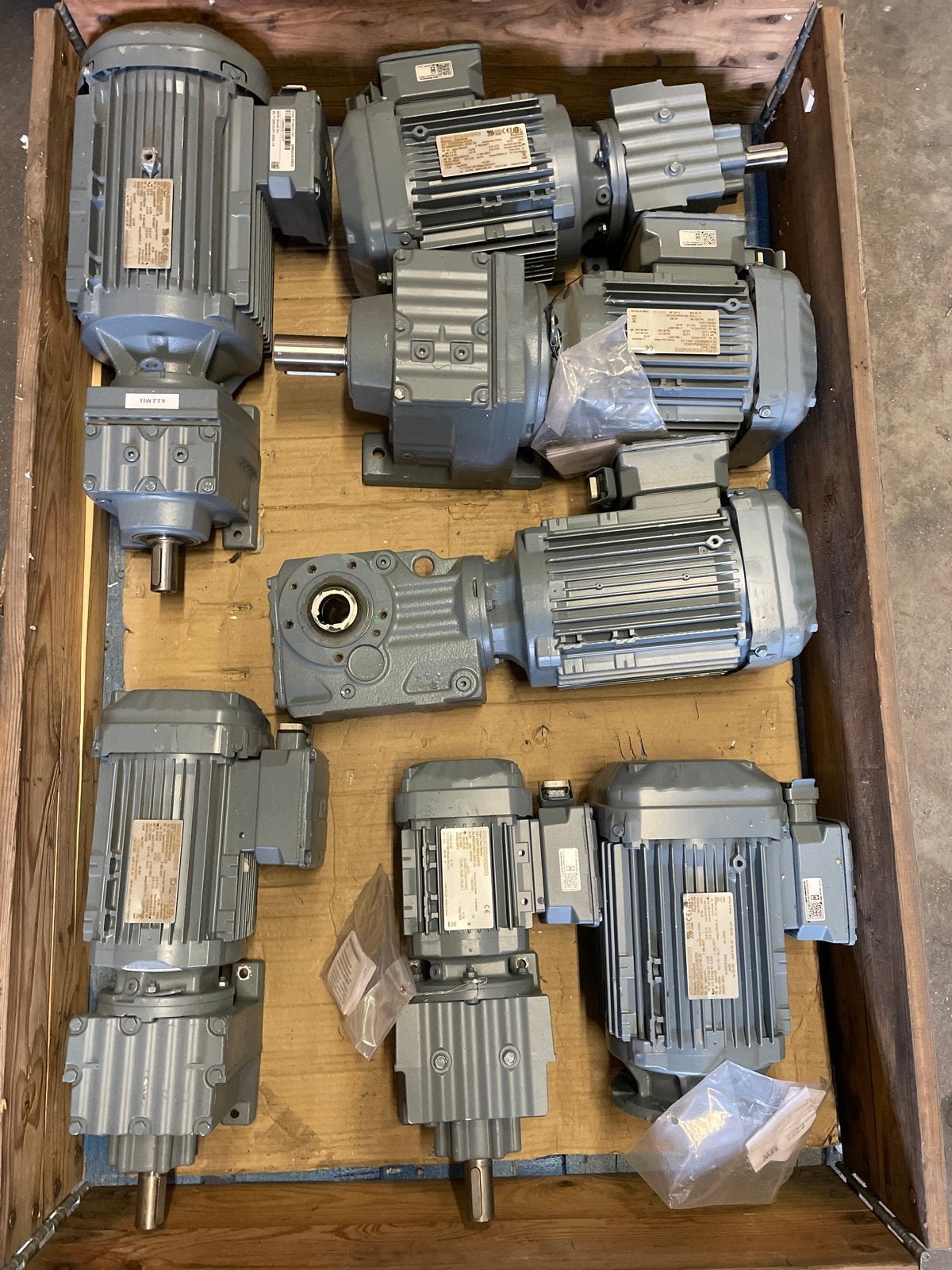 SEW-EURODRIVE Elektro motoren met reductie - Ongebruikt 7x, Doe-het-zelf en Verbouw, Motoren, Z, 1400 tot 1800 rpm, Nieuw, Ophalen of Verzenden