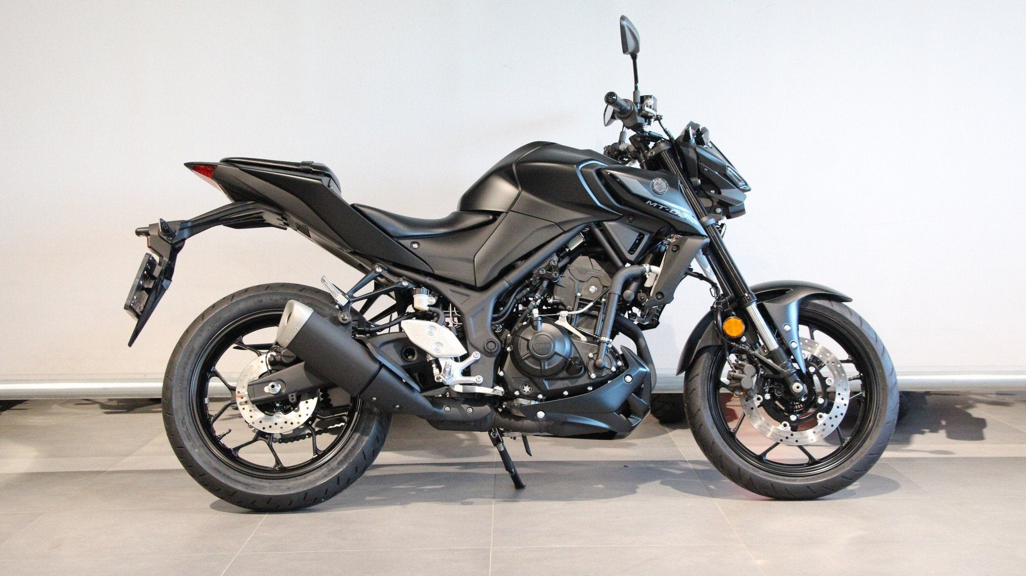 Yamaha MT-03 ABS (bj 2026), Motoren, Nieuw, Klantenservice@yamaha-motor.nl, Koolhovenlaan 101
1119 NC  Schiphol-Rijk, NL, Naked bike