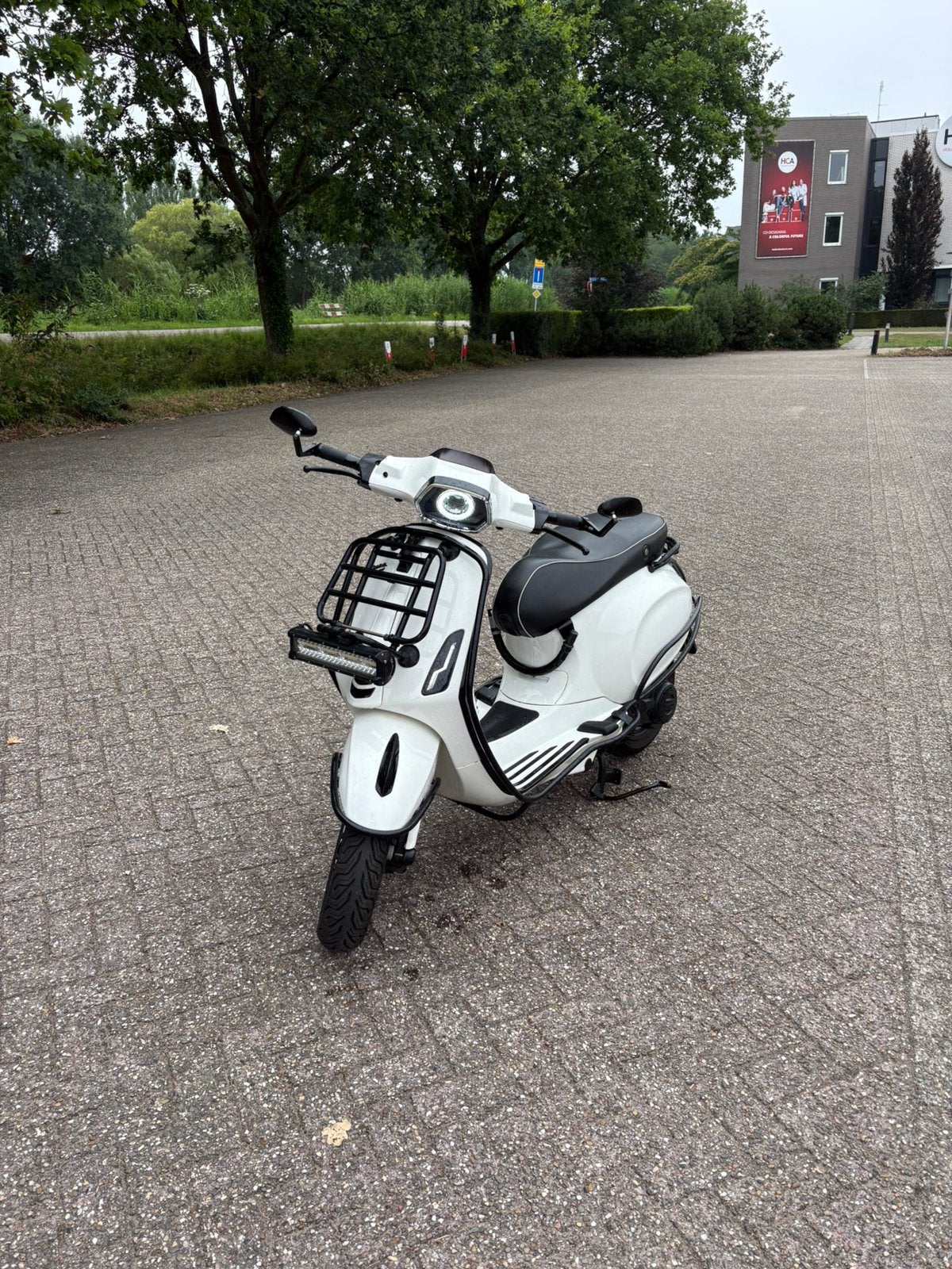 Vespa sprint E5 Full Option 2022, Fietsen en Brommers, Scooters | Vespa, Ophalen, Zo goed als nieuw, Benzine, Overige modellen