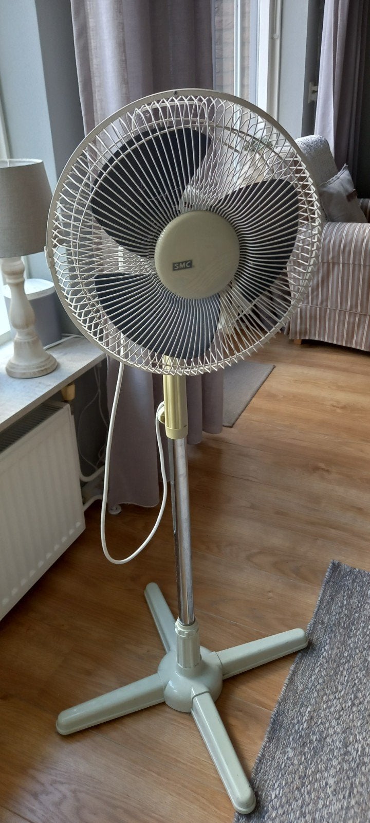 SMC Statiefventilator - Gebruikt, Ophalen, Gebruikt, Statiefventilator