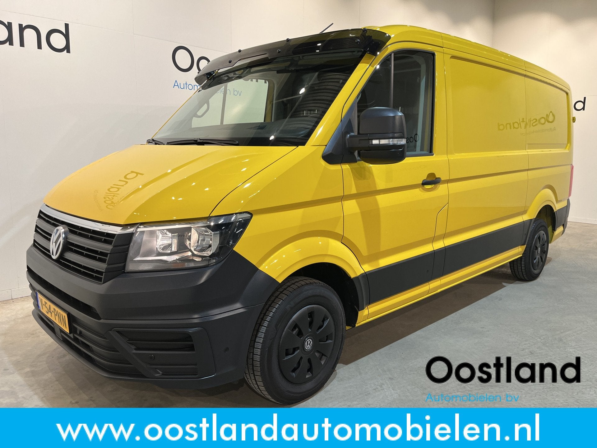 Volkswagen Crafter 35 2.0 TDI L3H2 140 PK / Euro 6 / 3.000 K, Voorwielaandrijving, Stof, Gebruikt, 4 cilinders