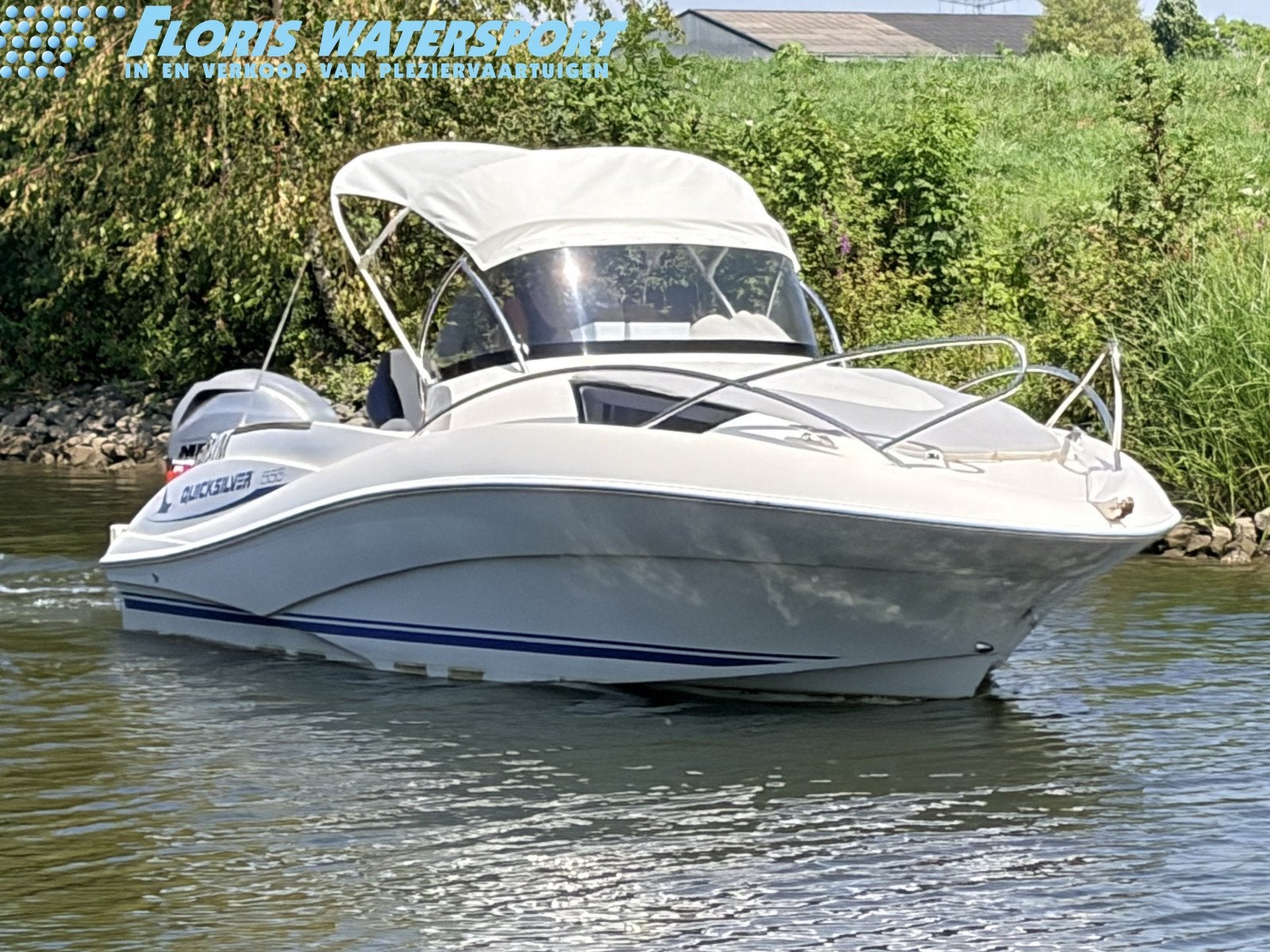 Quicksilver Activ 555, Gebruikt, Binnenboordmotor, Overige materialen, 6 m