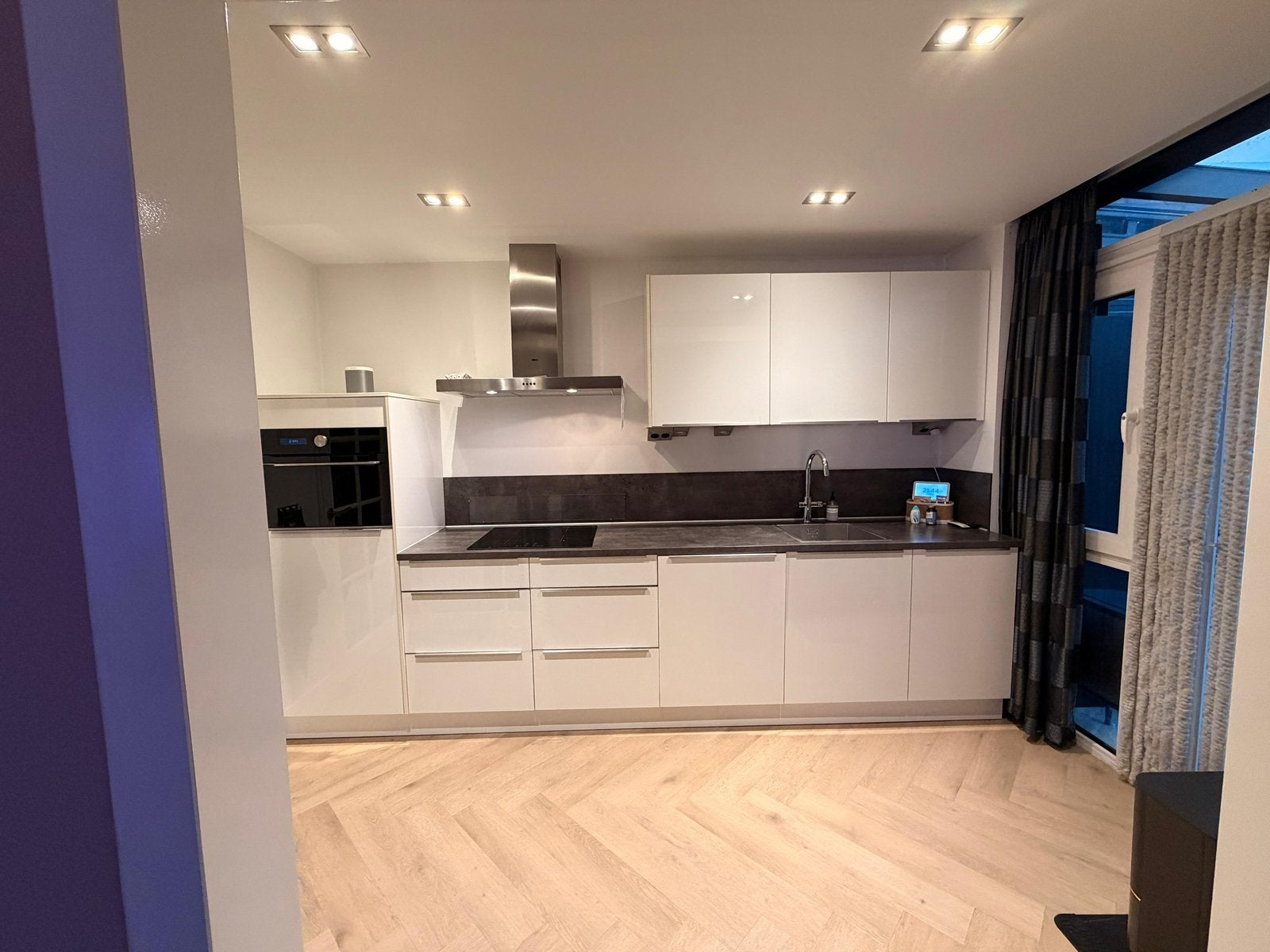 Hoogglans witte Brugman keuken incl. apparatuur, Wit, Enkelwandige keuken, Ophalen of Verzenden, Zo goed als nieuw