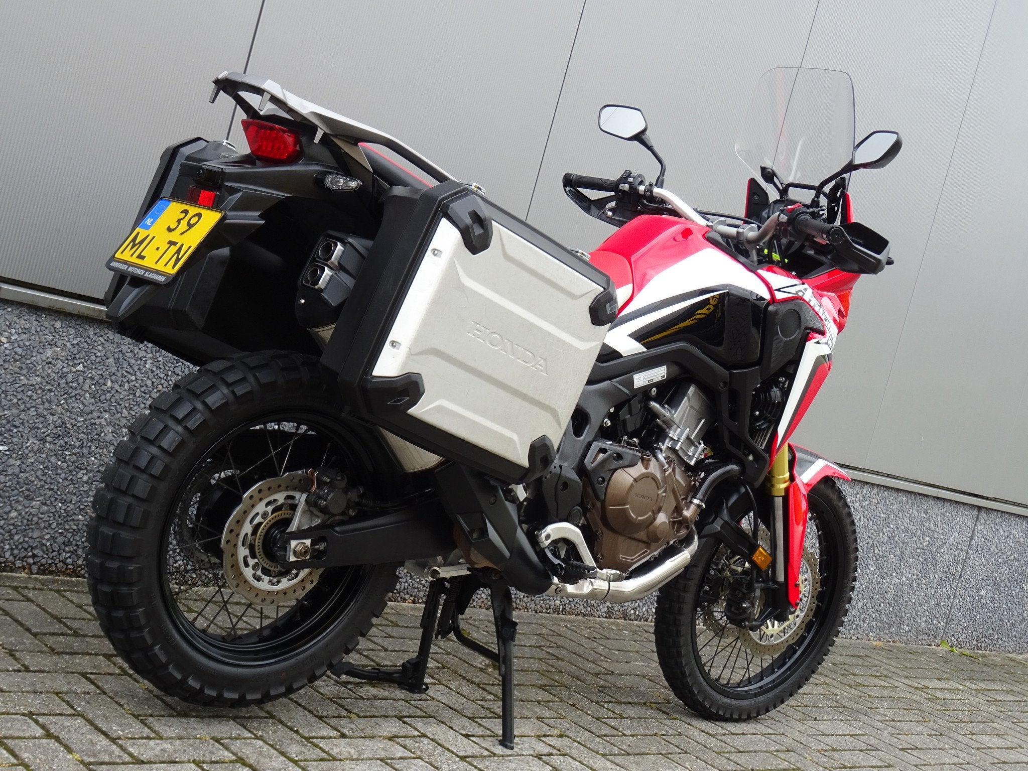 Honda CRF 1000 L AFRICA TWIN(35KW MOGEL.) (bj 2016), Bedrijf, Toermotor
