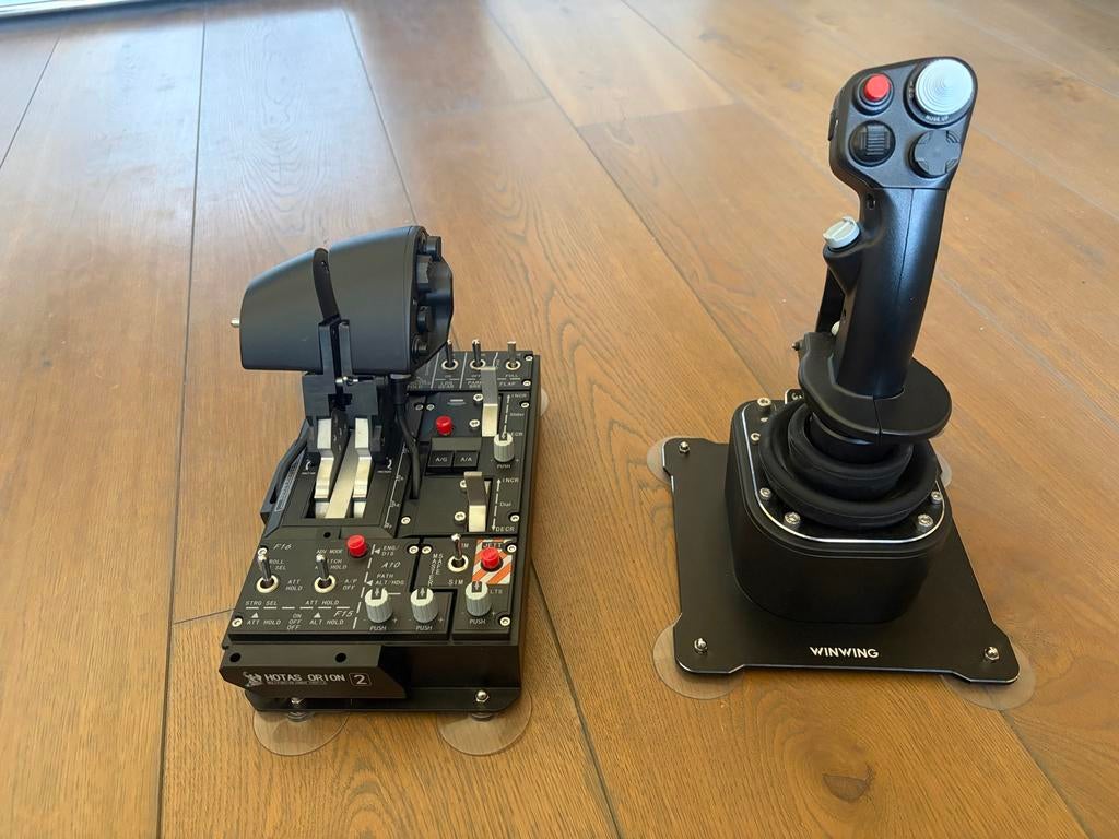 WingWing HOTAS F-18 met Orion 2 Throttle & Joystick, Ophalen of Verzenden, Zo goed als nieuw
