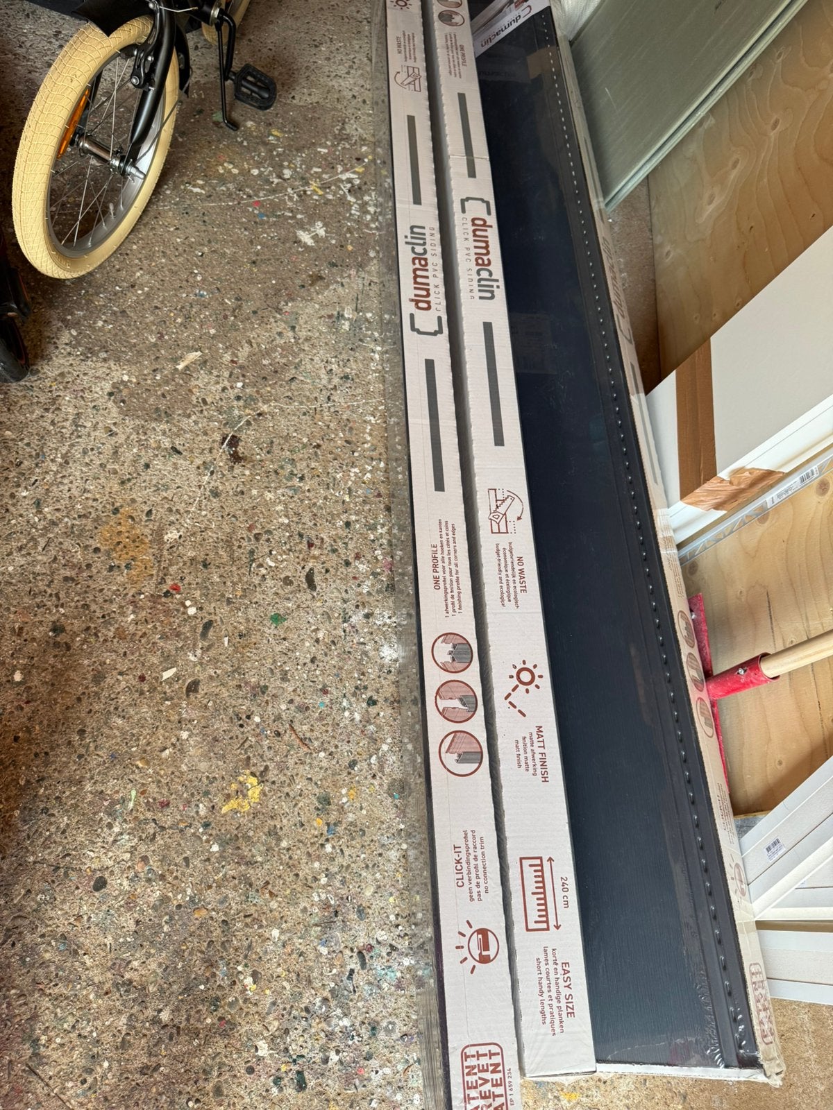 Dumaclin PVC gevelbekleding antraciet, nieuw in verpakking, Doe-het-zelf en Verbouw, Platen en Panelen, Ophalen, Zo goed als nieuw