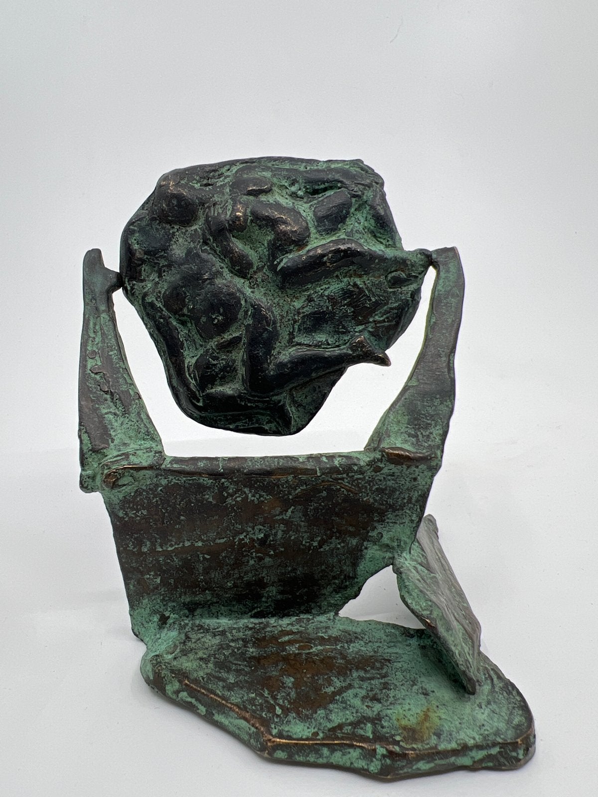 Abstract bronzen beeld met patina, Antiek en Kunst, Minder dan 20 cm, Ophalen of Verzenden, Beeld, Abstract