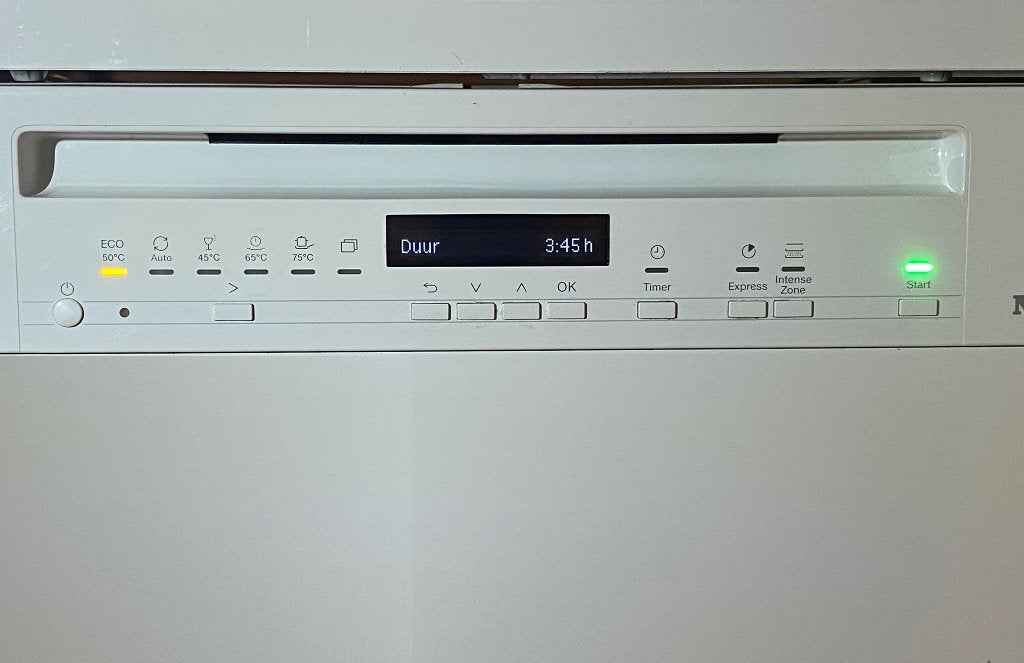 ZGAN Miele vaatwasser met 3D MultFlex lade en QuickPowerWash, Ophalen, Minder dan 85 cm, Minder dan 10 liter, Energieklasse A of zuiniger