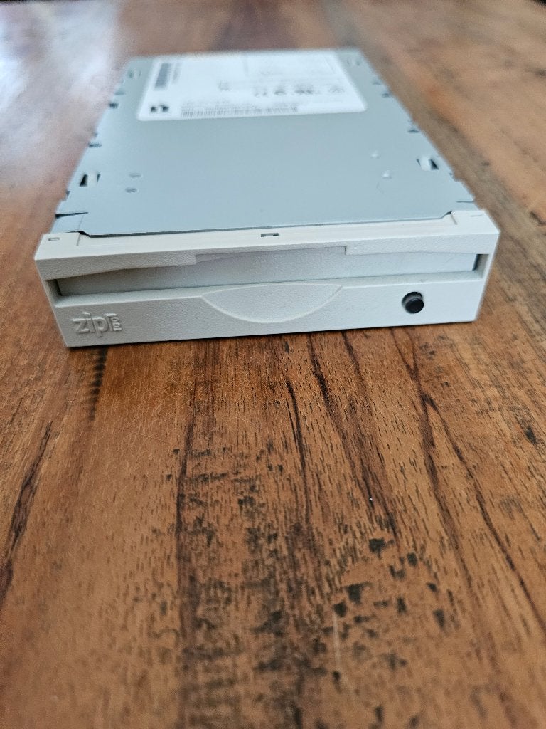Iomega interne zip drive 100mb IDE, Computers en Software, Vintage Computers, Ophalen of Verzenden