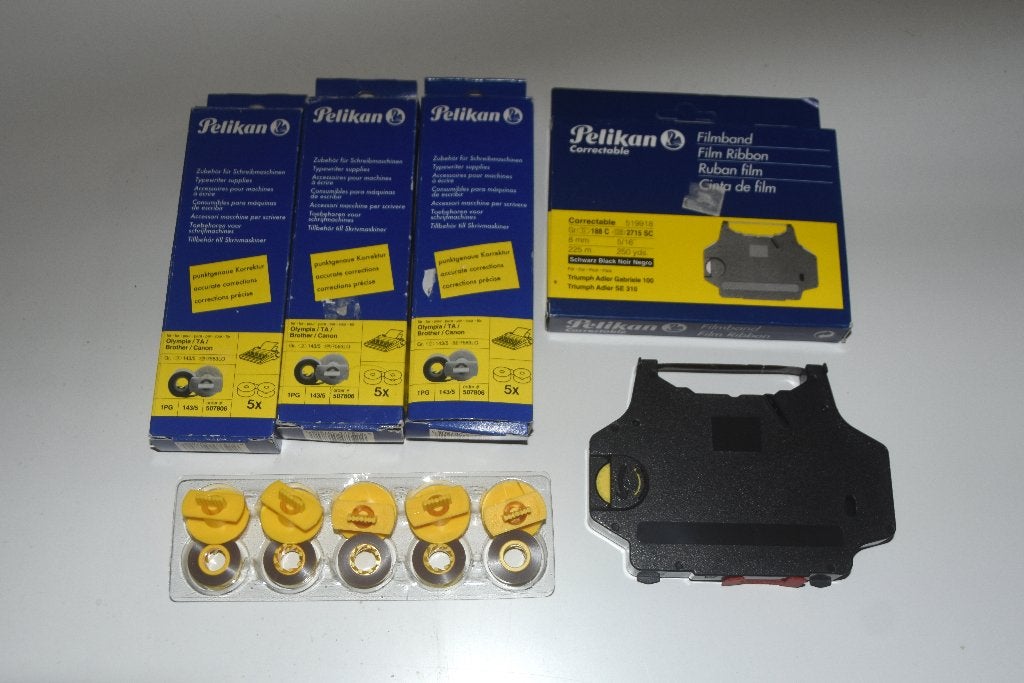 Pelikan typemachine inktlint 188C + correctielint filmband, Diversen, Verzenden, Nieuw