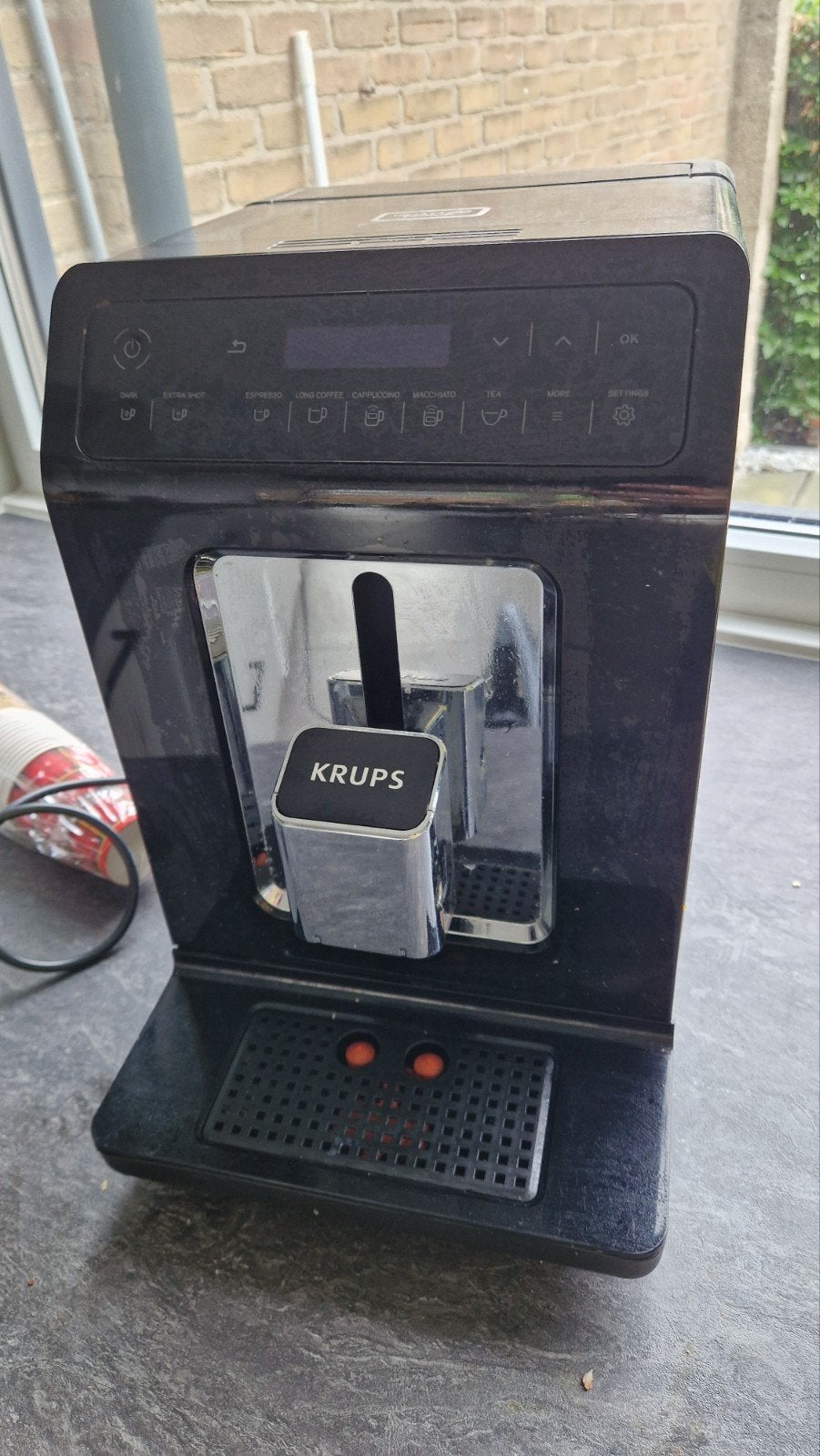 Krups volautomatische espressomachine, Ophalen, Espresso apparaat, Koffiebonen, Zo goed als nieuw