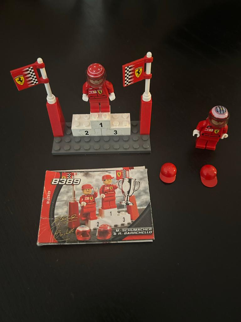 Lego Ferrari 8389 Winnaar Podium met coureurs, Ophalen of Verzenden, Zo goed als nieuw