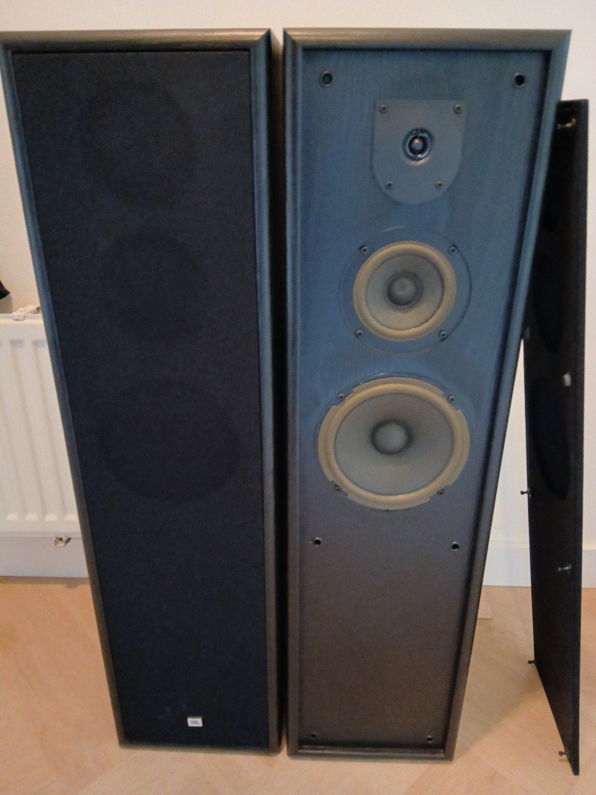 Te koop 2 prima JBL luidsprekers, Ophalen of Verzenden, Gebruikt, JBL