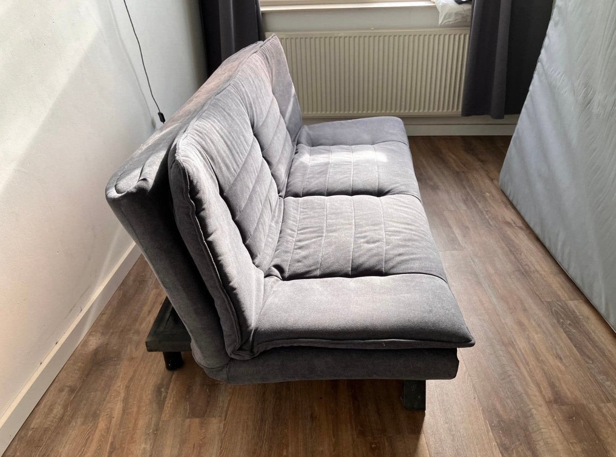 Comfortabele (slaap)bank grijs MOET ZSM WEG!, Ophalen, Tweepersoons, Zo goed als nieuw, 120 cm