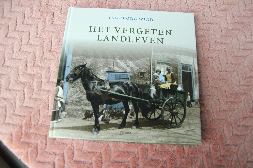 Het vergeten landleven, Boeken, Ophalen of Verzenden, Gelezen