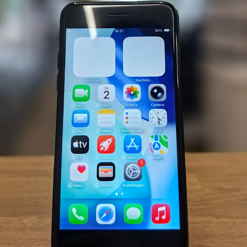 Apple iPhone SE 2022 64GB 92%  - In Nette Staat, Telecommunicatie, Mobiele telefoons | Apple iPhone, Zo goed als nieuw