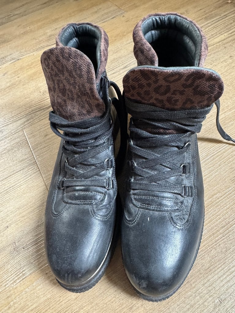Aqa schoenen, Ophalen, Aqa, Sneakers of Gympen, Zo goed als nieuw