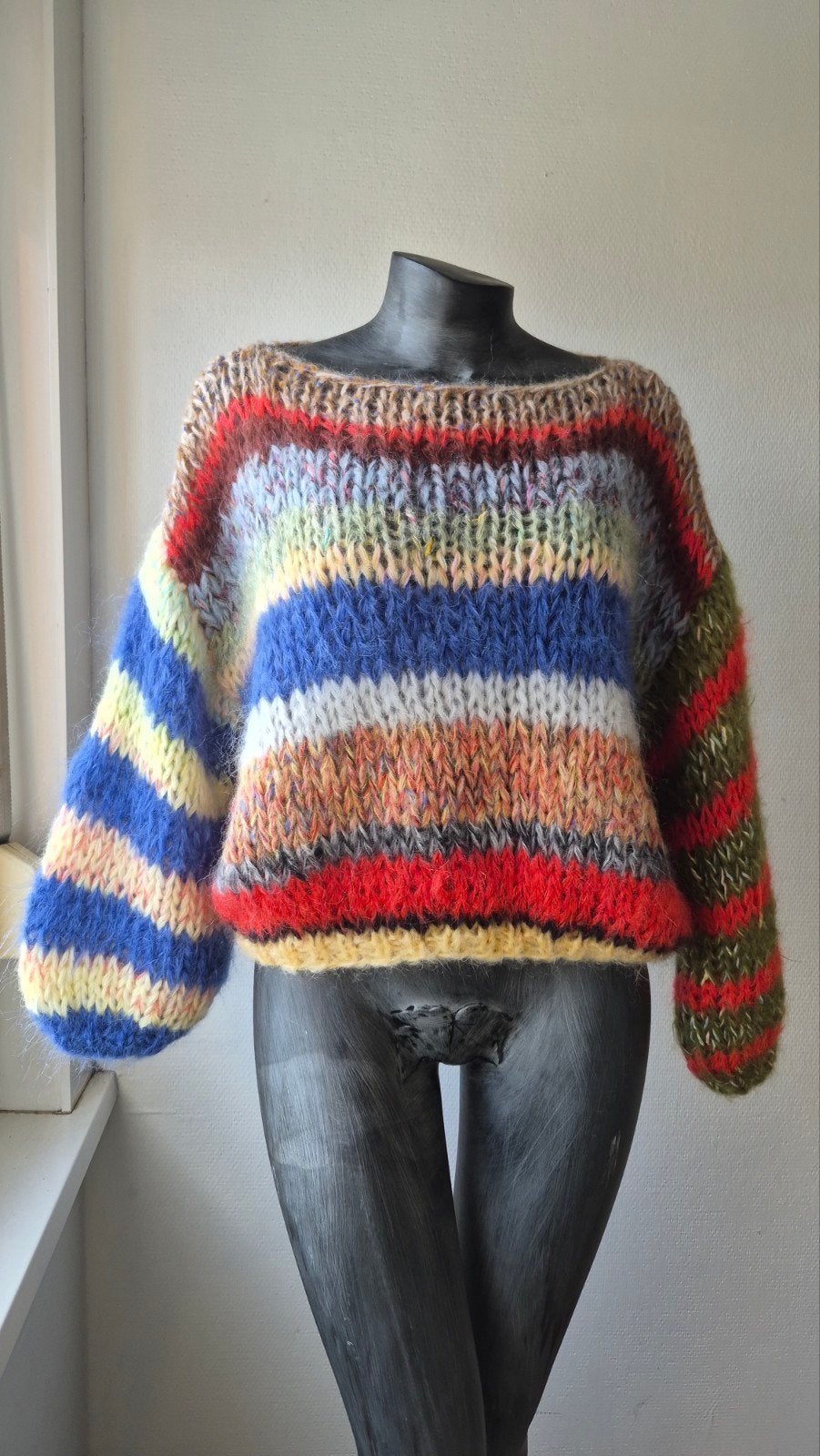 Handgemaakte kleurrijke mohair trui les tricots d'o/gilet d', Maat 38/40 (M), Gilets d'Anvers, Meerkleurig, Nieuw