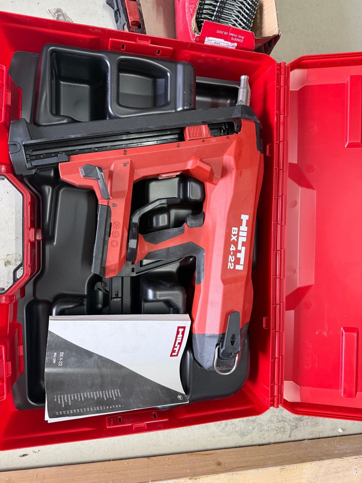 Hilti BX 4-22 Accu Spijkerpistool met Spijkers, Ophalen, Zo goed als nieuw, Tacker/nietmachine, Hilti